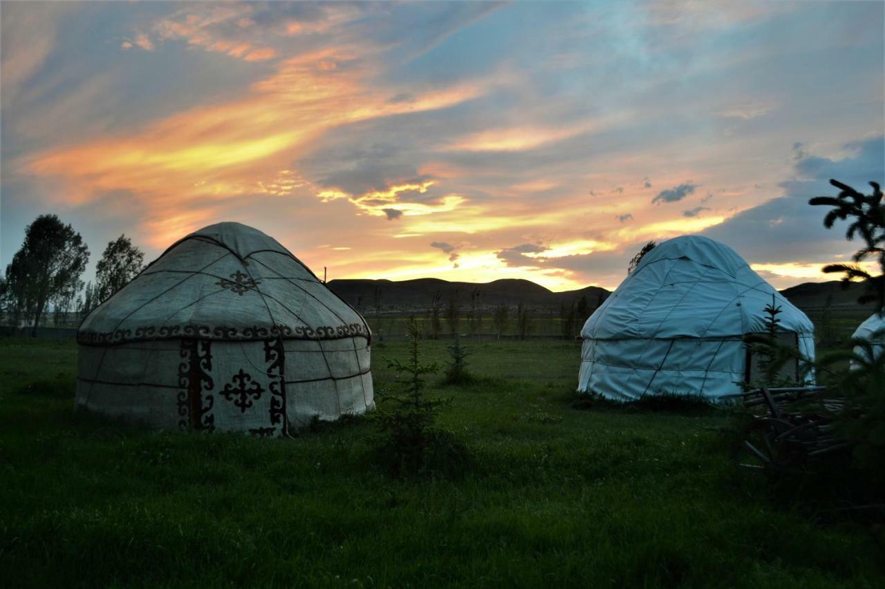 Hotel Jaichy Yurt Camp Kek-Say Exteriér fotografie
